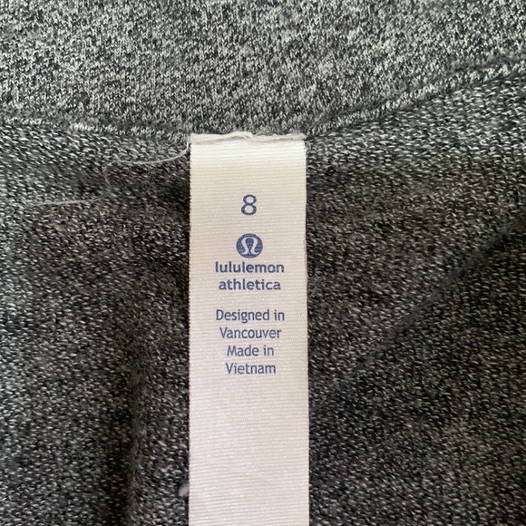 LULULEMON WRAP ZIP SWEATER - Picture 3 of 4